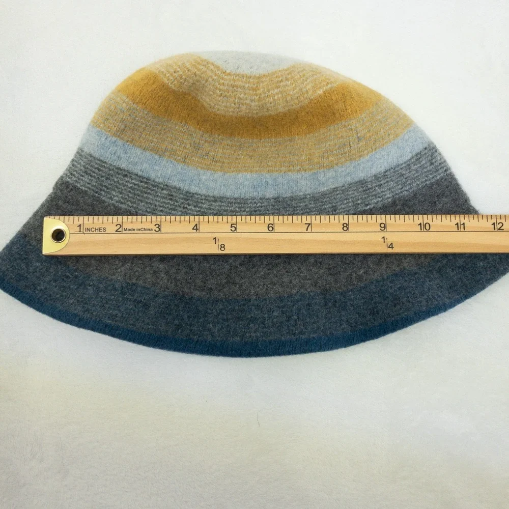 Duluth Trading Co Bucket Hat Womens Large Blue Striped Wool Blend Winter Warm